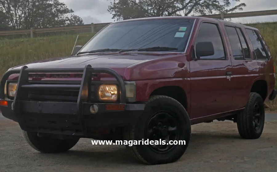 NISSAN PATHFINDER MANUAL in Kenya for Sale | Magari Deals