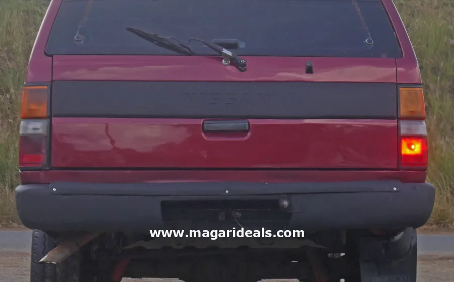 NISSAN PATHFINDER MANUAL in Kenya for Sale | Magari Deals