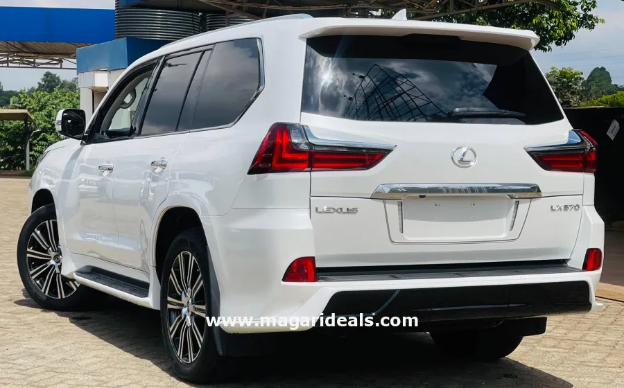 2018 Lexus LX570 in Kenya for Sale | Magari Deals