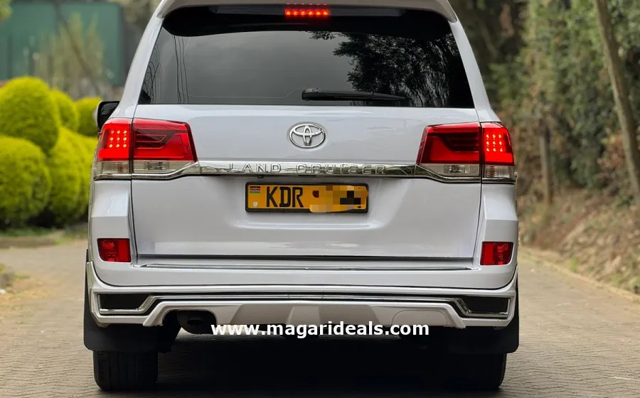 2008 TOYOTA LANDCRUISER V8 ZX 2018 Facelift in Kenya for Sale | Magari Deals