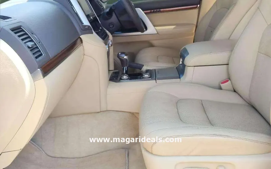 TOYOTA LAND2018 CRUISER SAHARA  in Kenya for Sale | Magari Deals