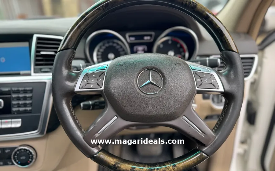 2012 Mercedes ML350  in Kenya for Sale | Magari Deals
