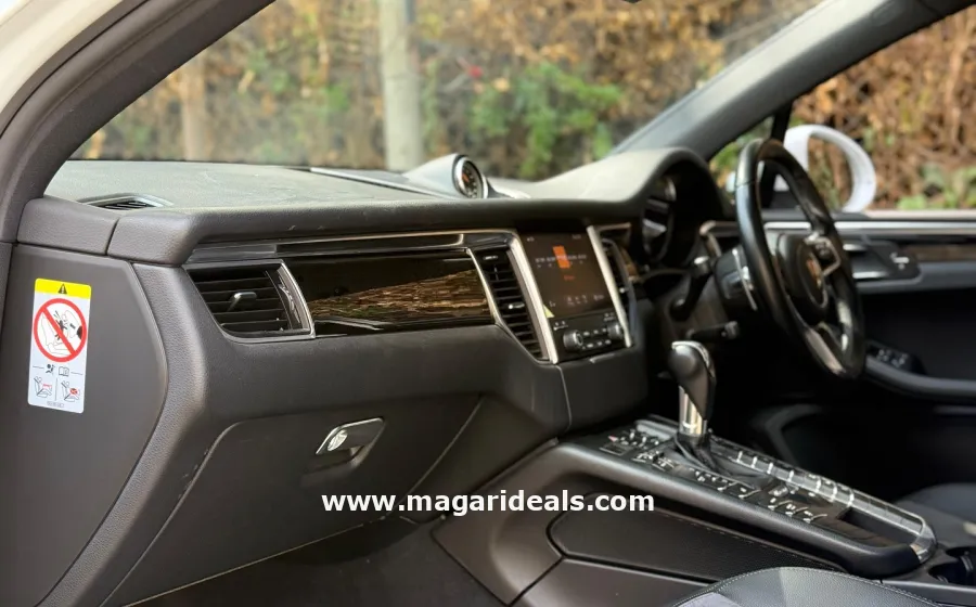 2018 Porsche Macan S in Kenya for Sale | Magari Deals