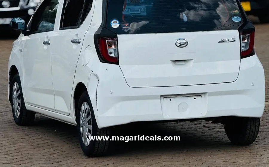 2018 DAIHATSU MIRA ES in Kenya for Sale | Magari Deals