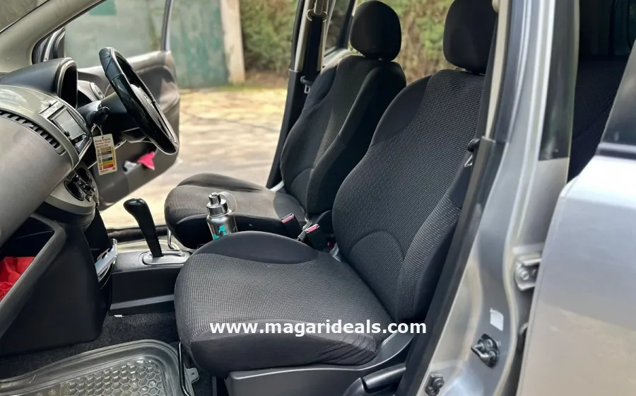 2010 NISSAN NOTE in Kenya for Sale | Magari Deals