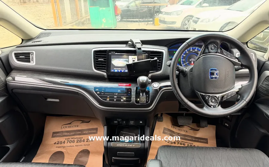 HONDA ODYSSEY in Kenya for Sale | Magari Deals