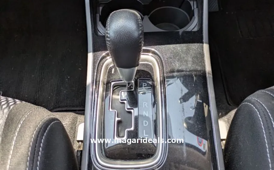 MITSUBISHI OUTLANDER  in Kenya for Sale | Magari Deals