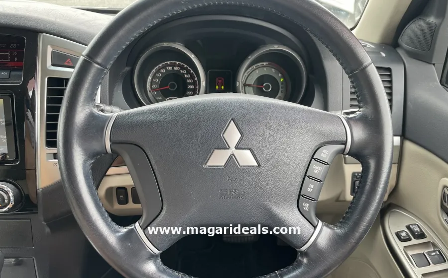 MITSUBISHI PAJERO Super Exceed 2018 Diesel in Kenya for Sale | Magari Deals