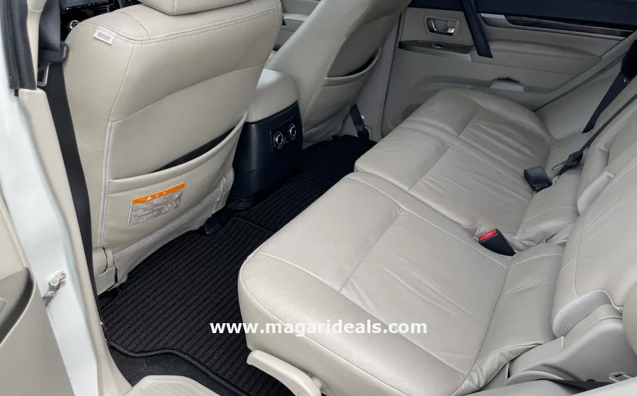 MITSUBISHI PAJERO Super Exceed 2018 Diesel in Kenya for Sale | Magari Deals