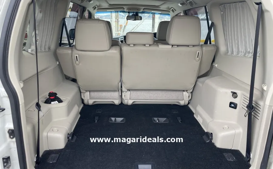 MITSUBISHI PAJERO Super Exceed 2018 Diesel in Kenya for Sale | Magari Deals