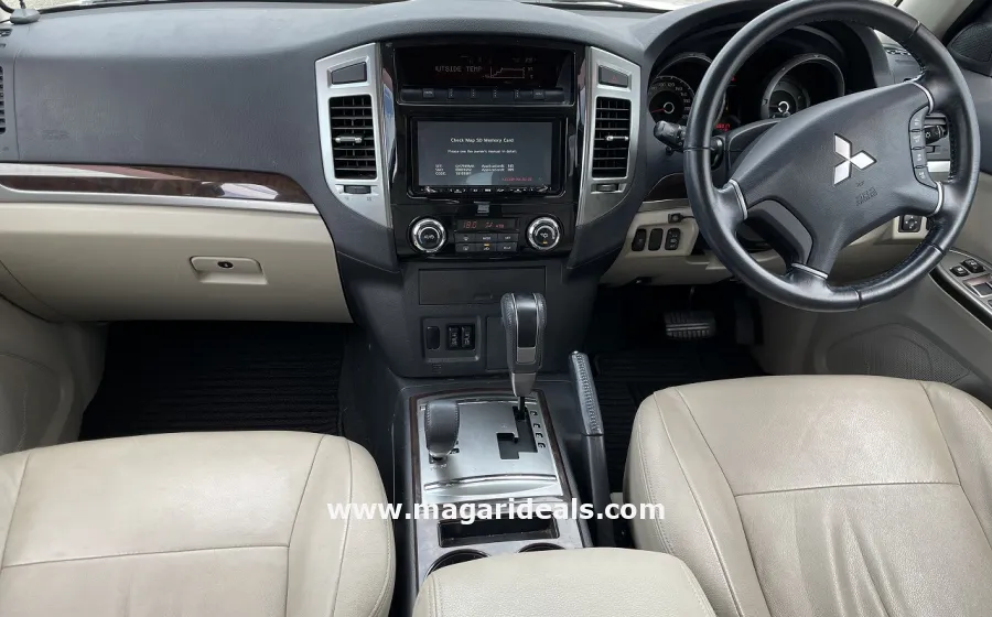 MITSUBISHI PAJERO Super Exceed 2018 Diesel in Kenya for Sale | Magari Deals