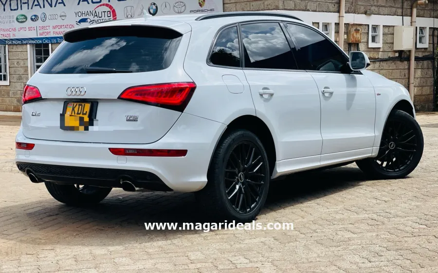 2016 Audi Q5 in Nairobi Kenya in Kenya for Sale | Magari Deals