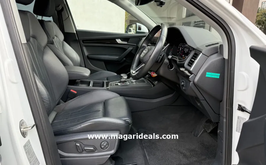 2018 Audi Q5 in Nairobi Kenya in Kenya for Sale | Magari Deals