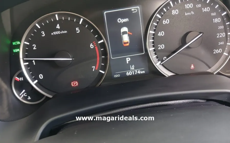 LEXUS RX300 in Kenya for Sale | Magari Deals