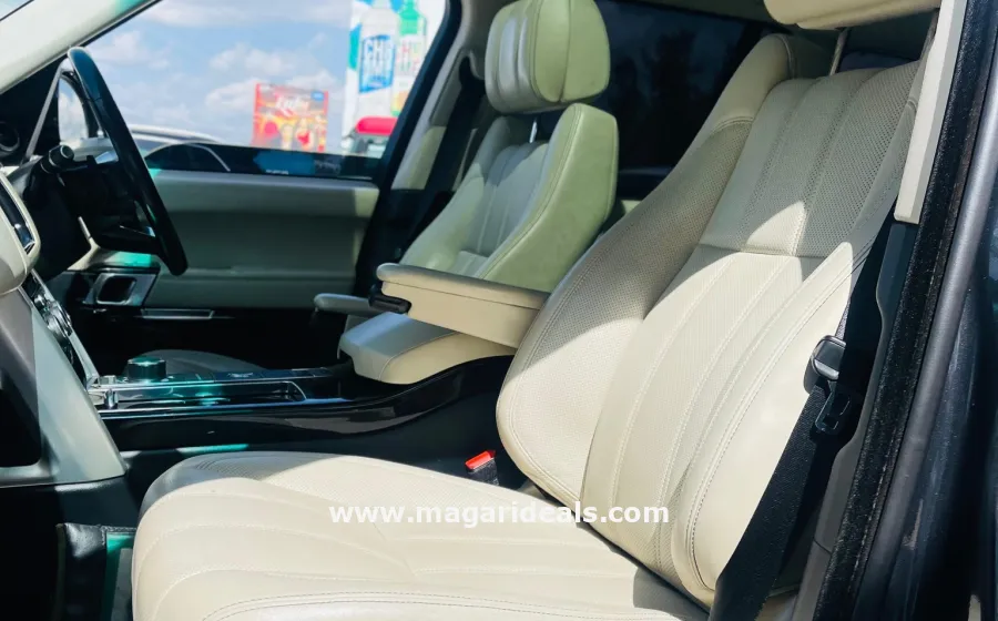 Range Rover Vogue SDV8 HSE in Kenya for Sale | Magari Deals