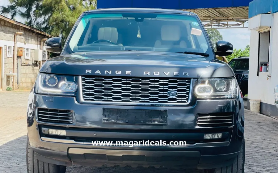Range Rover Vogue SDV8 HSE in Kenya for Sale | Magari Deals