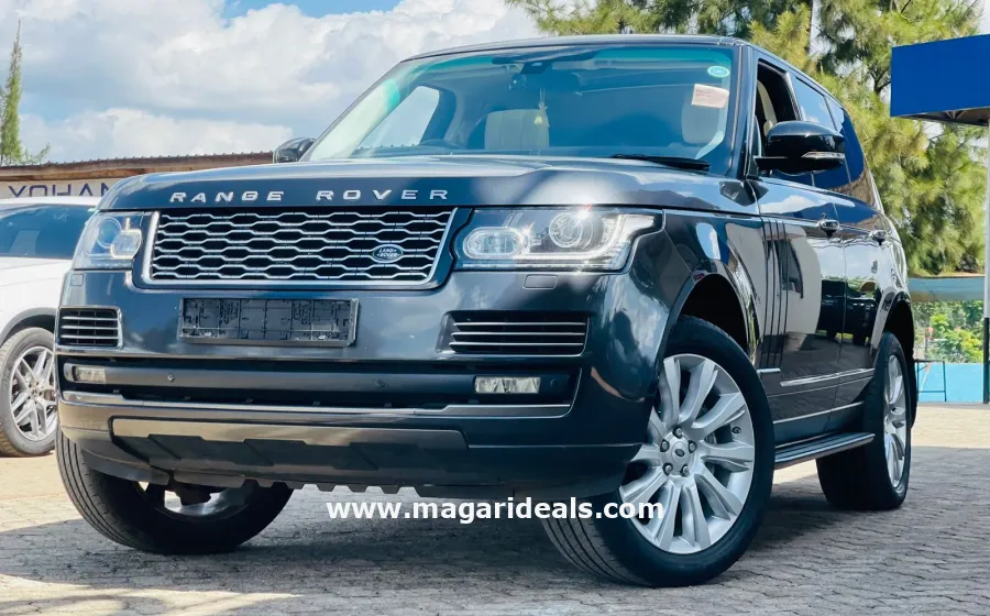 Range Rover Vogue SDV8 HSE in Kenya for Sale | Magari Deals
