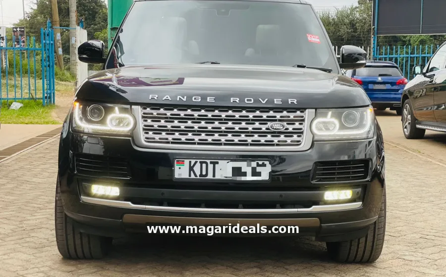 Range Rover Vogue SDV8 HSE in Kenya for Sale | Magari Deals