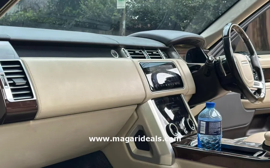 2018 RANGE ROVER VOGUE AUTOBIOGRAPHY in Kenya for Sale | Magari Deals