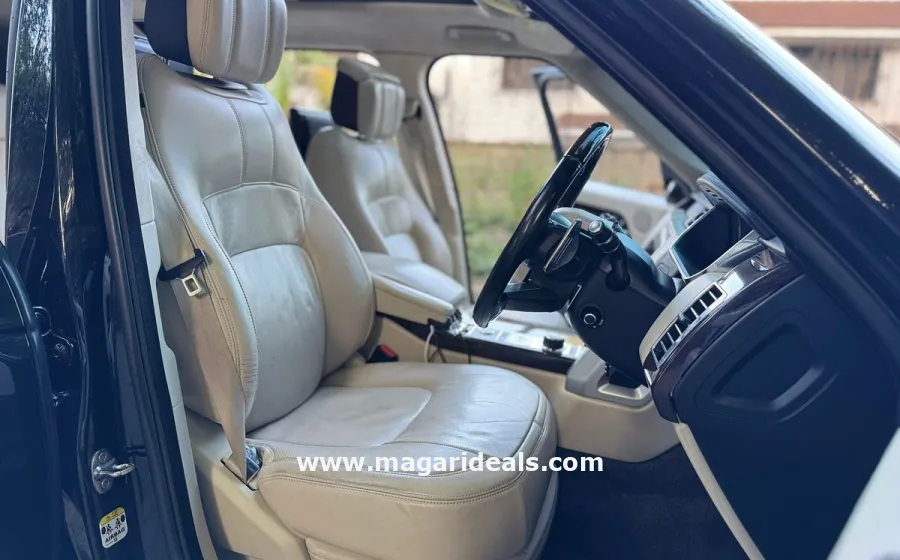 2019 RANGE ROVER VOGUE AUTOBIOGRAPHY in Kenya for Sale | Magari Deals
