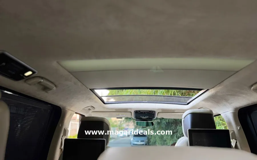 2019 RANGE ROVER VOGUE AUTOBIOGRAPHY in Kenya for Sale | Magari Deals