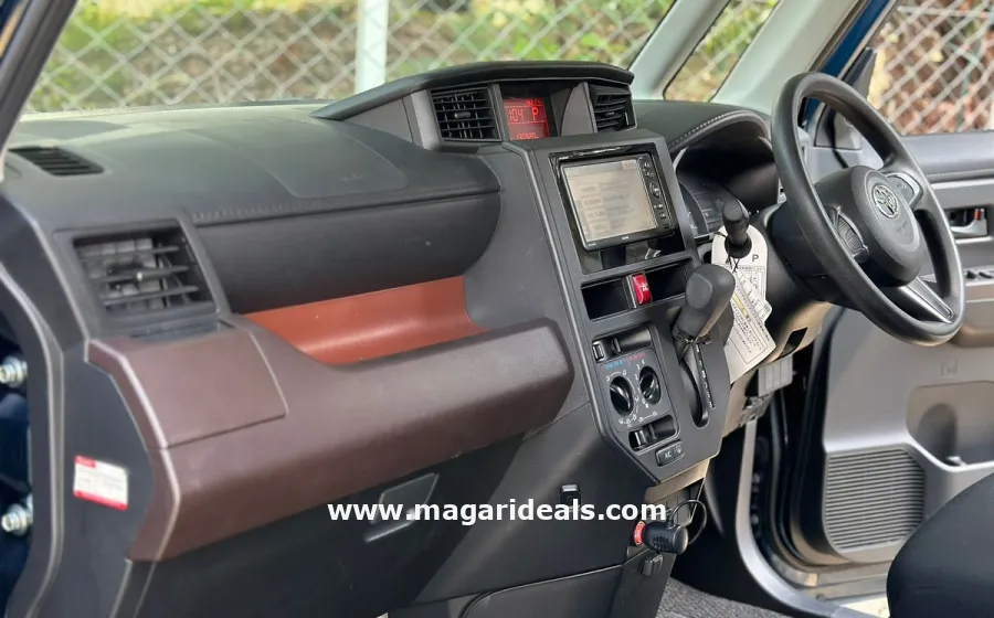 2018 TOYOTA ROOMY in Kenya for Sale | Magari Deals
