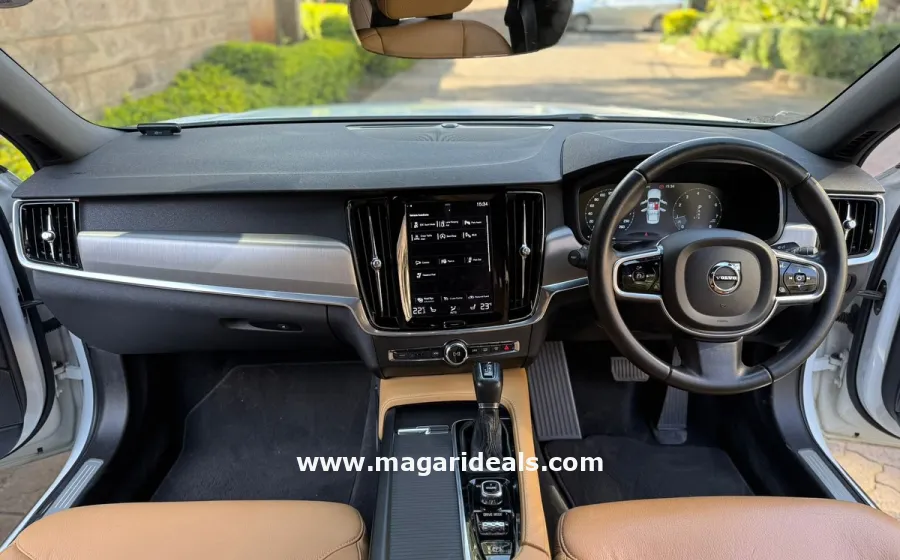 VOLVO S90 T5  in Kenya for Sale | Magari Deals