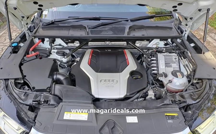 2018 AUDI SQ5 QUATTRO Sunroof in Kenya for Sale | Magari Deals