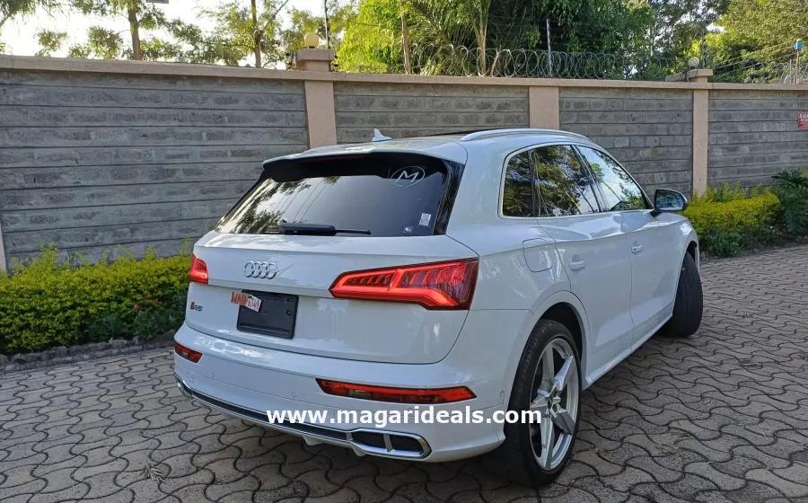2018 AUDI SQ5 QUATTRO Sunroof in Kenya for Sale | Magari Deals