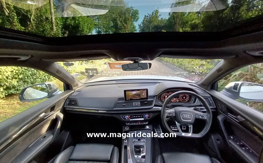 2018 AUDI SQ5 QUATTRO Sunroof in Kenya for Sale | Magari Deals