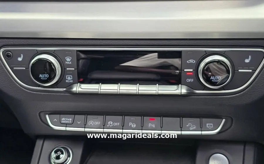 AUDI SQ5 QUATTRO  in Kenya for Sale | Magari Deals