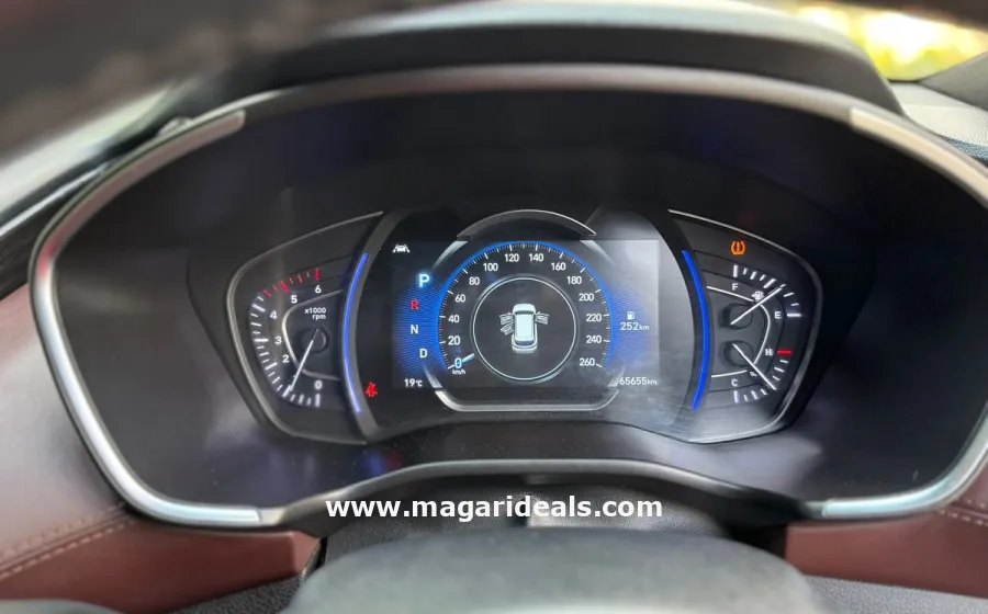 HYUNDAI SANTA FE HIGHLANDER 2.2D in Kenya for Sale | Magari Deals