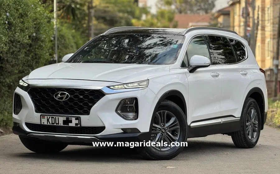 HYUNDAI SANTA FE HIGHLANDER 2.2D in Kenya for Sale | Magari Deals