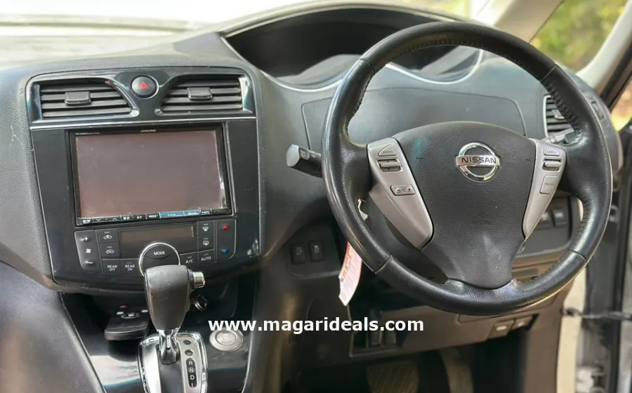 2016 Nissan Serena in Kenya for Sale | Magari Deals