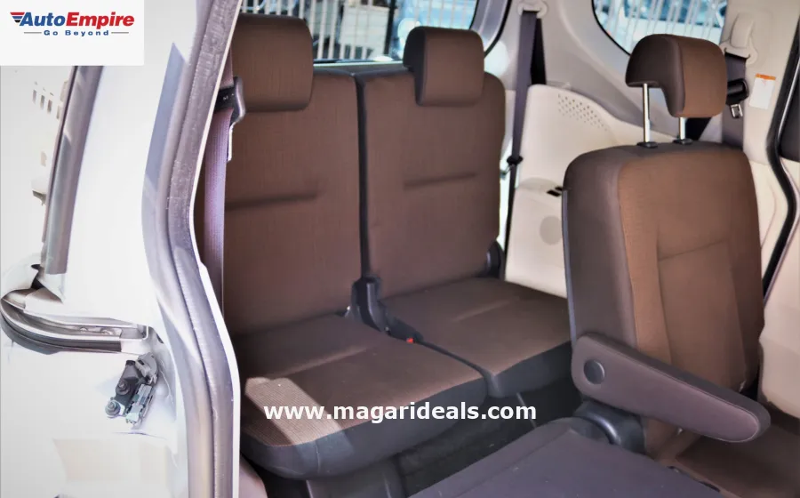 TOYOTA SIENTA IN NAIROBI FOR SALE in Kenya for Sale | Magari Deals