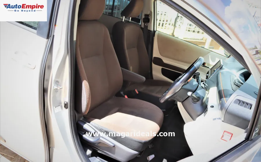 TOYOTA SIENTA IN NAIROBI FOR SALE in Kenya for Sale | Magari Deals