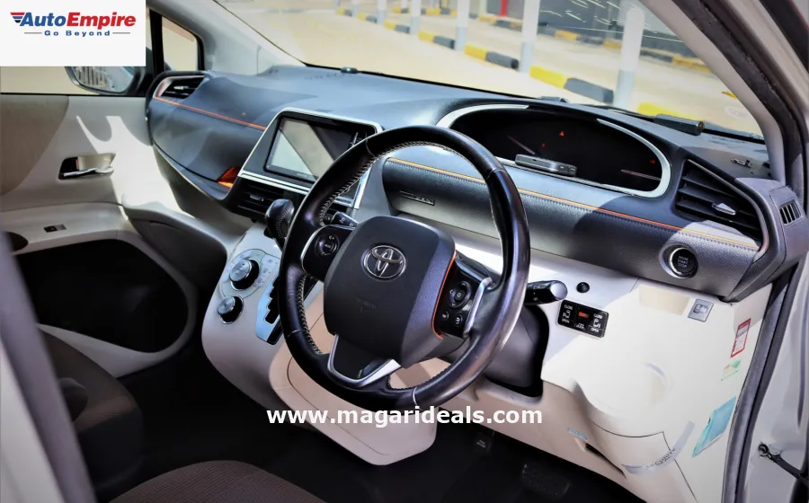 TOYOTA SIENTA IN NAIROBI FOR SALE in Kenya for Sale | Magari Deals