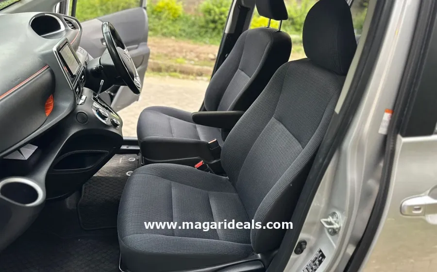 TOYOTA SIENTA IN NAIROBI FOR SALE in Kenya for Sale | Magari Deals