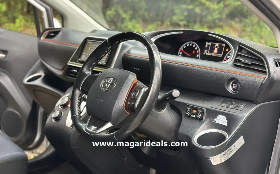 TOYOTA SIENTA IN NAIROBI FOR SALE in Kenya for Sale | Magari Deals