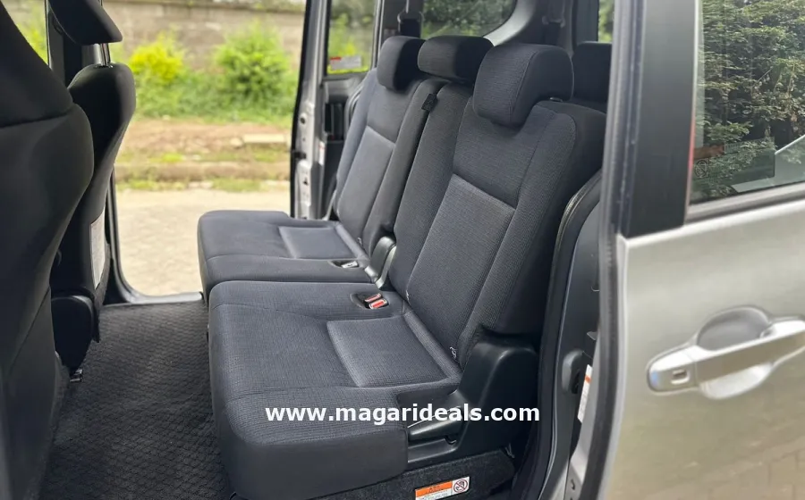 TOYOTA SIENTA IN NAIROBI FOR SALE in Kenya for Sale | Magari Deals