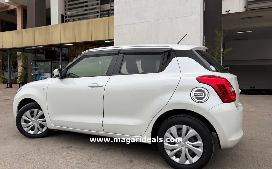 SUZUKI SWIFT  in Kenya for Sale | Magari Deals