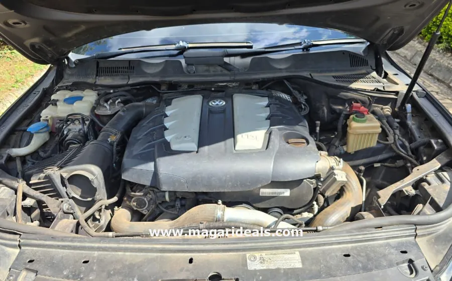 VOLKSWAGEN TOUAREG KCT in Kenya for Sale | Magari Deals