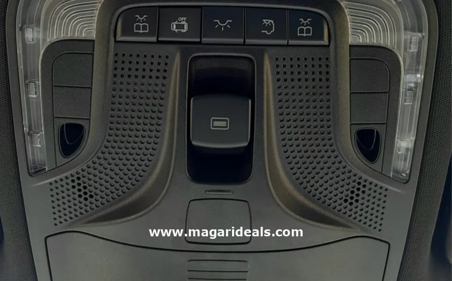 Mercedes Benz V220 CDI in Kenya in Kenya for Sale | Magari Deals