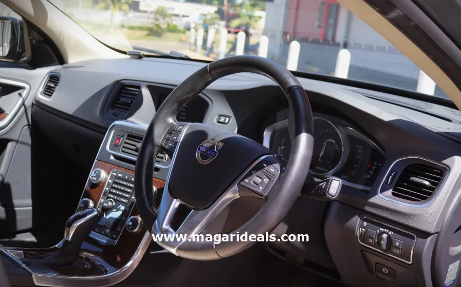 Volvo V60 Cross Country in Kenya for Sale | Magari Deals
