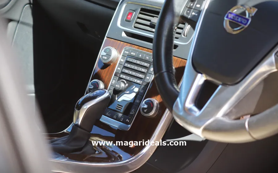 Volvo V60 Cross Country in Kenya for Sale | Magari Deals