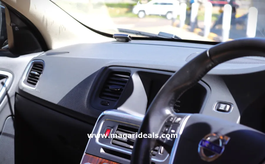 Volvo V60 Cross Country in Kenya for Sale | Magari Deals
