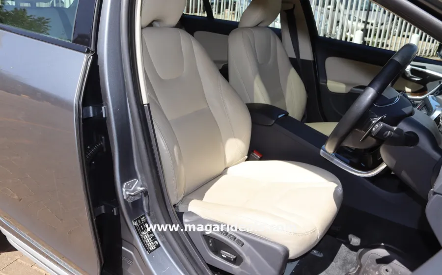 Volvo V60 Cross Country in Kenya for Sale | Magari Deals