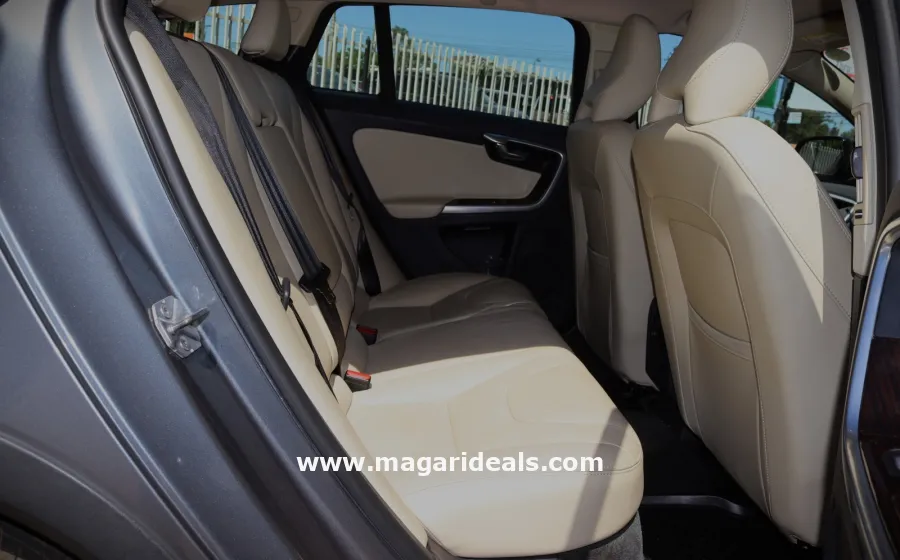 Volvo V60 Cross Country in Kenya for Sale | Magari Deals