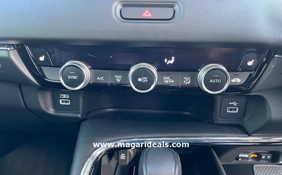 2022 Honda Vezel RV5 Hybrid in Kenya for Sale | Magari Deals