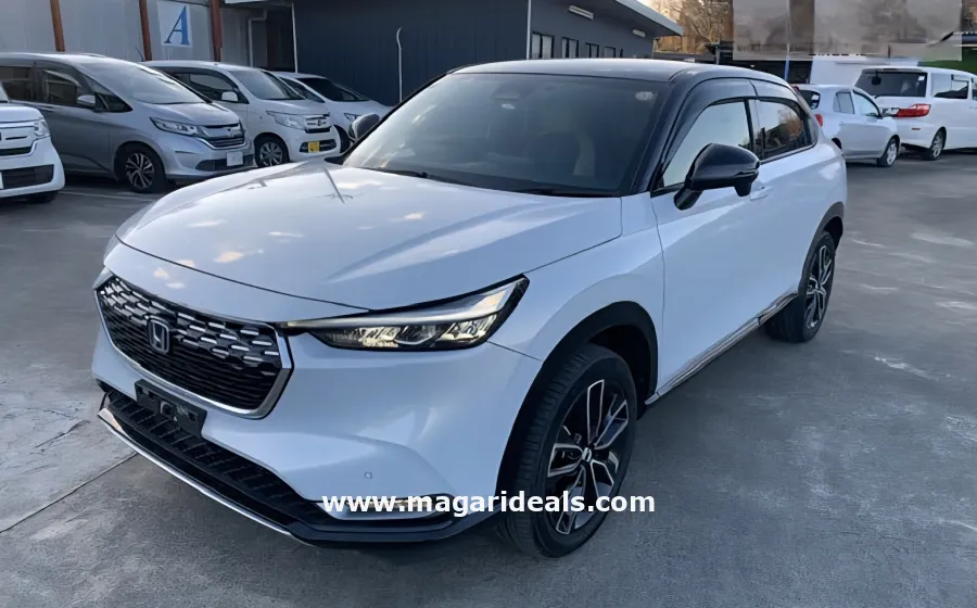 2024 HONDA VEZEL e:HEV PLAY / PANORAMA ROOF / NAVI in Kenya for Sale | Magari Deals